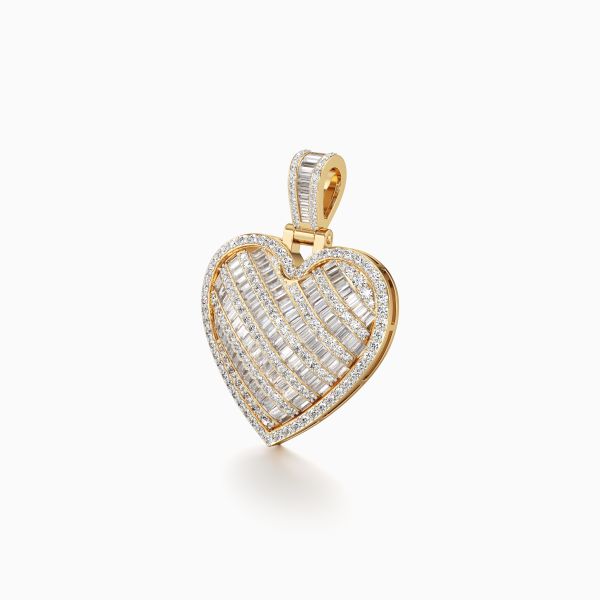 A little Heart Diamond Pendant