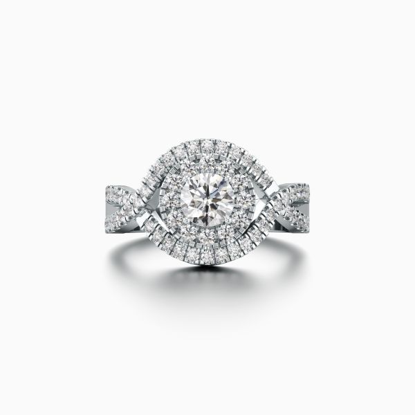 Overlapping Ritzy Diamond Ring
