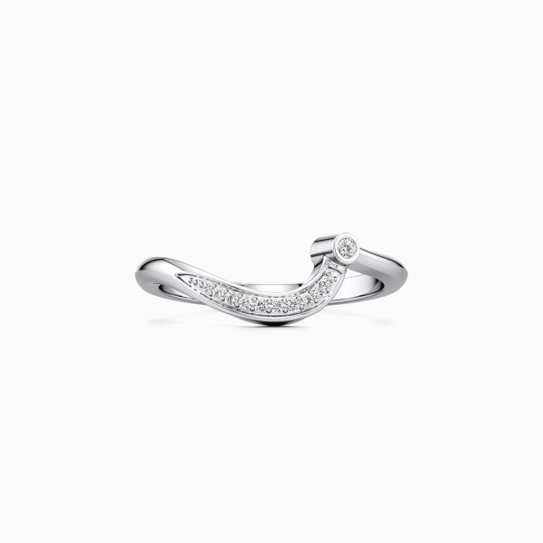 Curvy Drip Diamond Ring