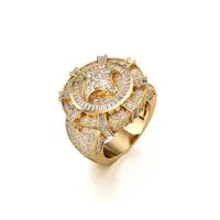 Iconic Biggie Diamond Ring in Yellow 10k Gold